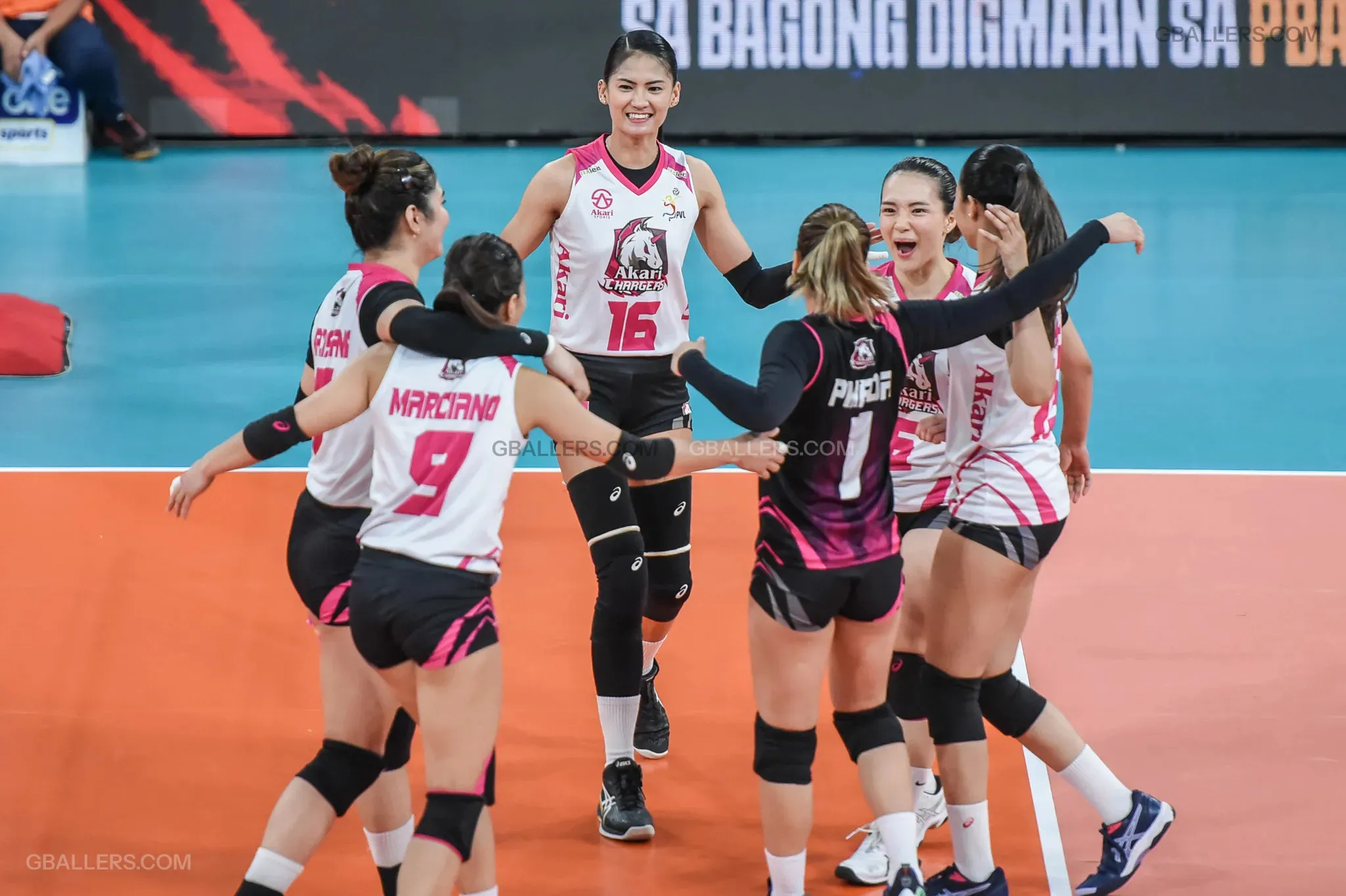 Akari outclasses Capital1