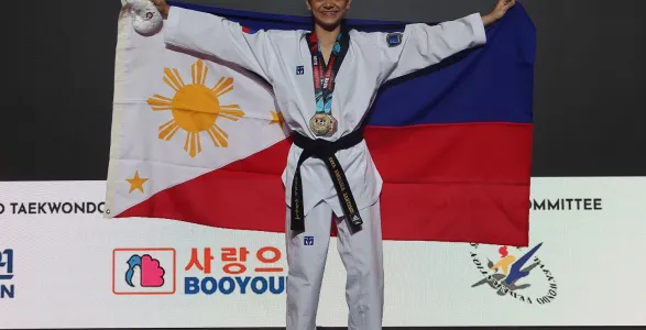 Zyka Angelica Santiago took home the gold in the Young Adult Individual Mixed category at the 1st World Taekwondo Virtual Championships held at OCBC Arena in Singapore.